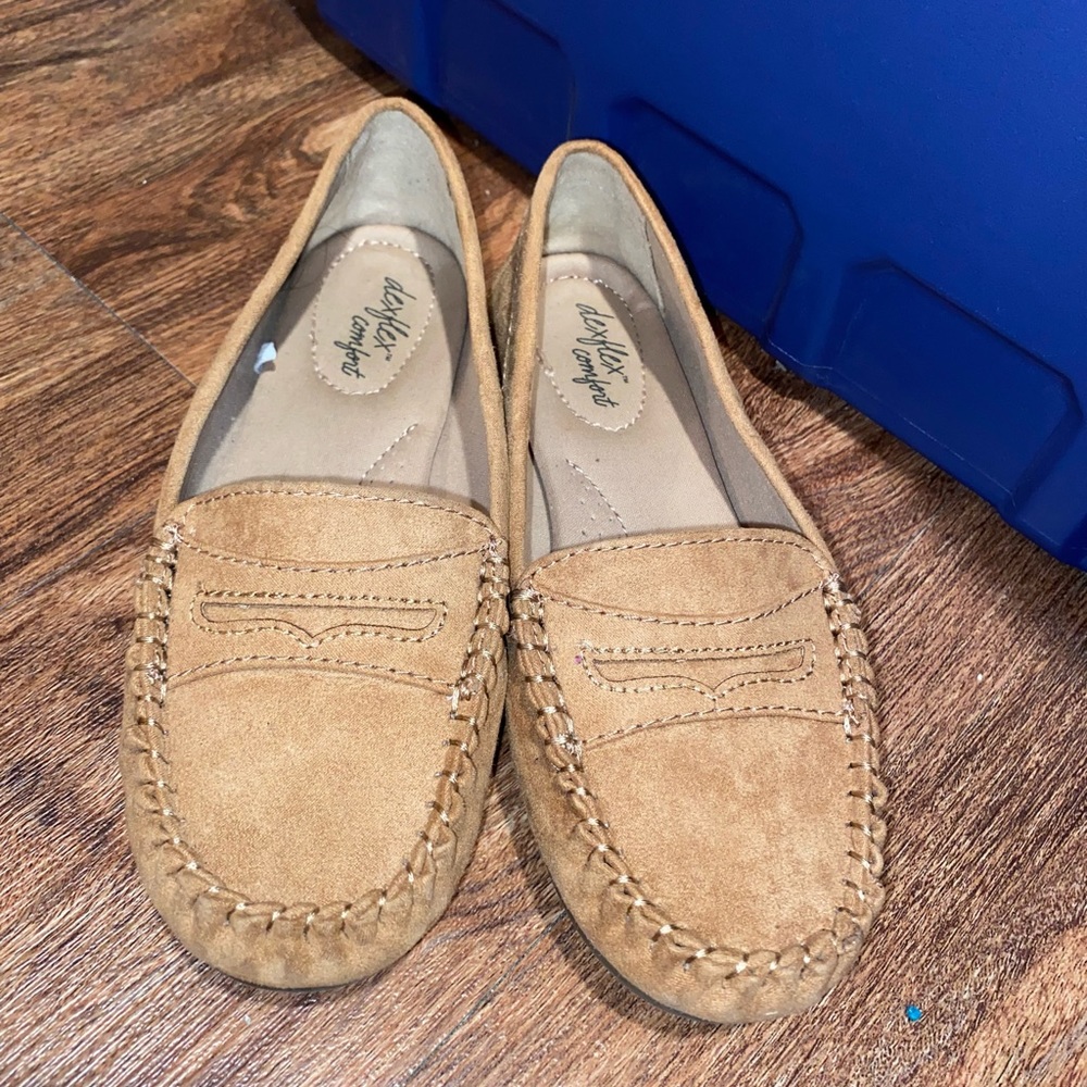 Woman’s shoes
